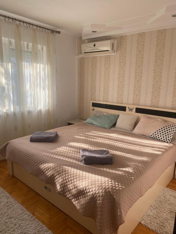 Apartament Regim Hotelier Nagyvárad Kültér fotó